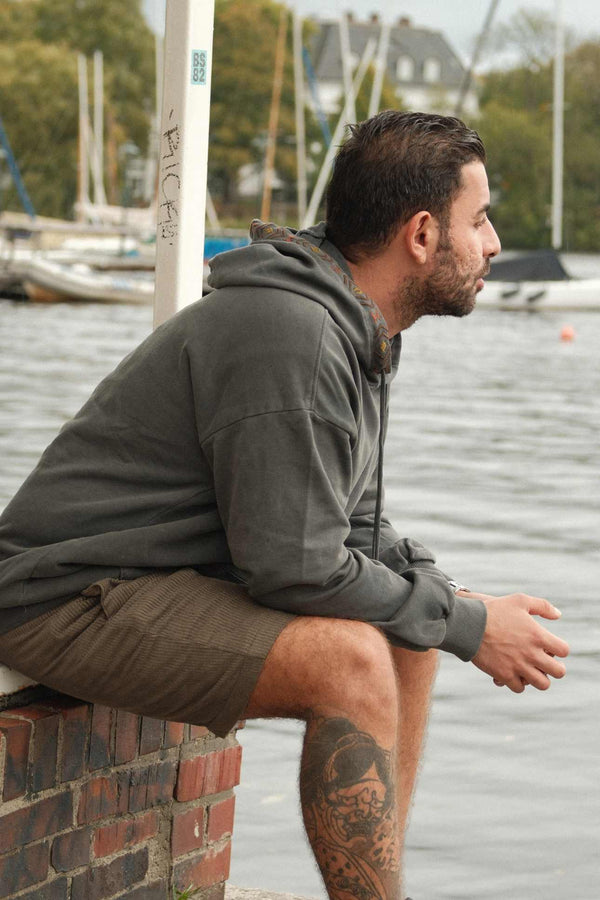 Sage Kapşonlu Nakışlı Sweatshirt