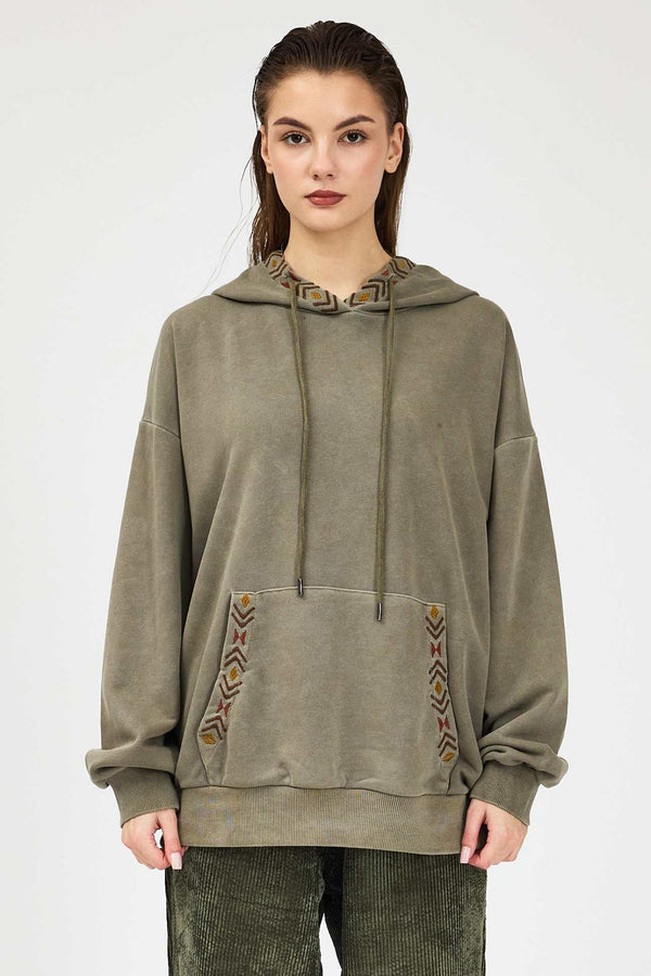 Sage Kapşonlu Nakışlı Sweatshirt- Kadın