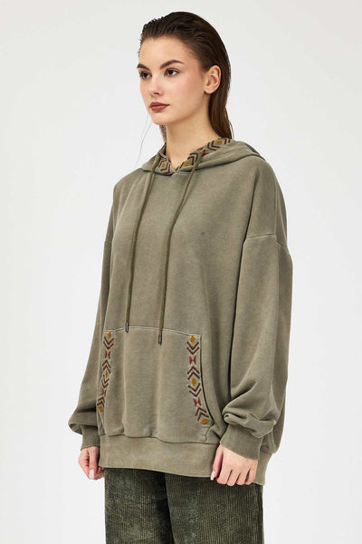 Sage Kapşonlu Nakışlı Sweatshirt- Kadın