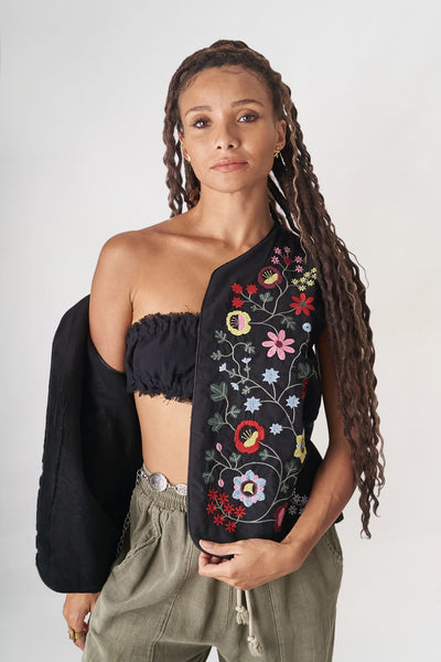 Siyah Örgü Yelek – Ön Satış