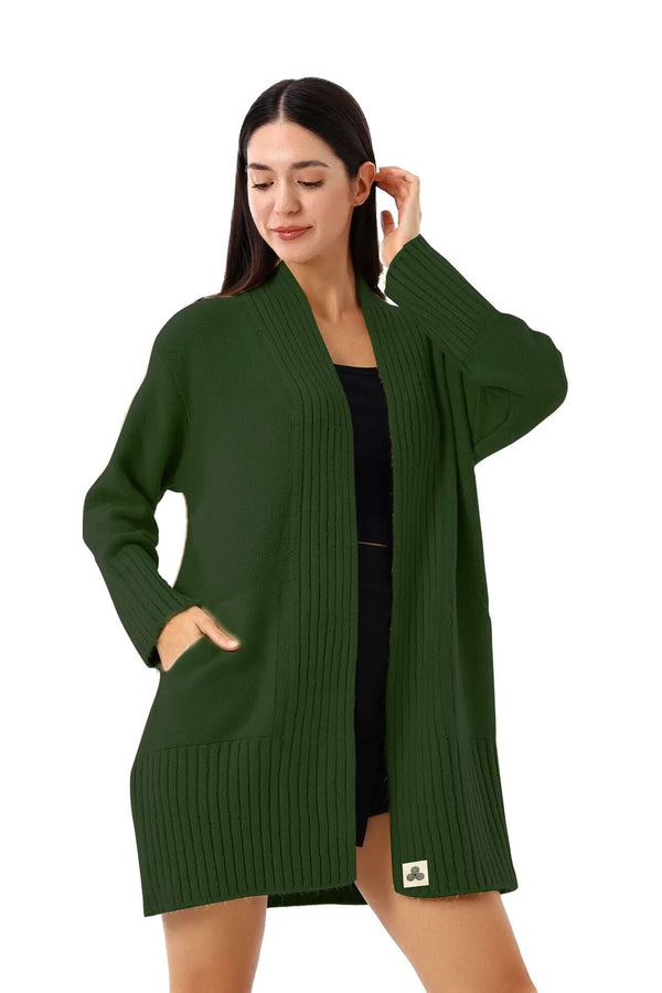 Triko cardigan hırka kadın, yeşil kadın hırka ile rahat ve şık bir görünüm.